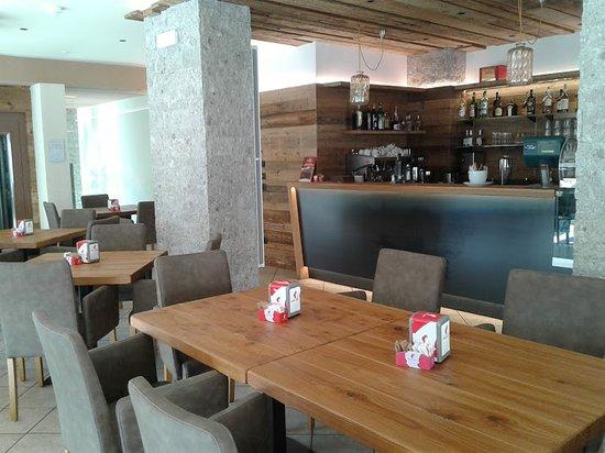 Central Bar Pasticceria